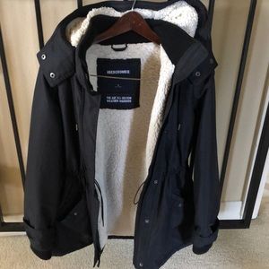 ABERCROMBIE AND FITCH ALL SEASON WEATHER WARRIOR